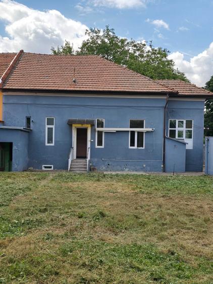 Casă cu 2 camere cu Teren 679 Mp în Favorit