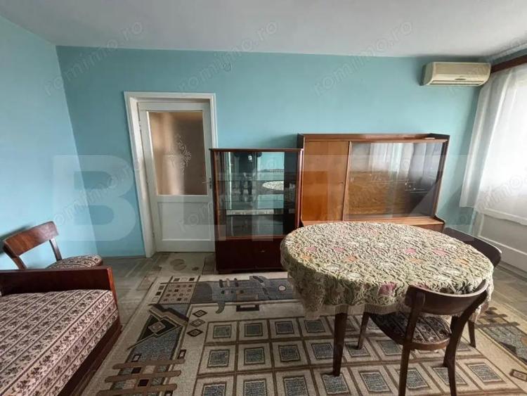 Apartament cu 2 camere semidecomandat în Sud