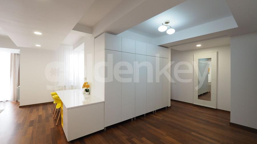Apartament spatios cu 4 camere langa parc | 40mp terasa - 16