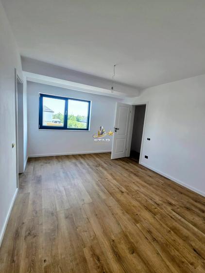 Casă cu 4 camere cu Teren 400 Mp în Exterior Vest