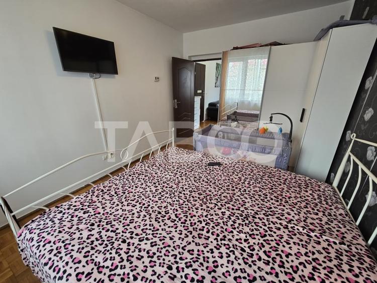 Apartament cu 2 camere nedecomandat, mobilat în Terezian