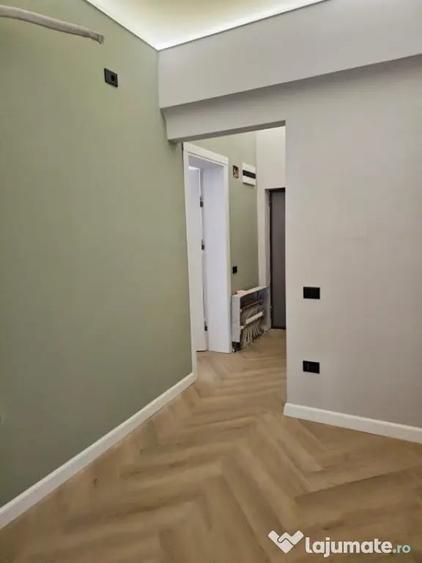 Apartament cu 3 camere semidecomandat în Ultracentral