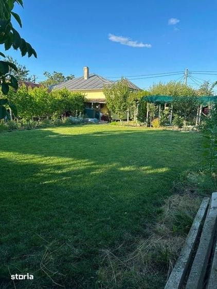 Casă cu 4 camere decomandat cu Teren 121 Mp în Central