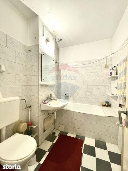 Apartament cu 3 camere de vanzare - Casa de Cultura - 5