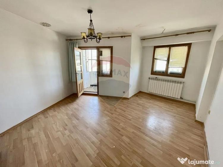 Apartament cu 3 camere de vanzare in zona Brailei - 14