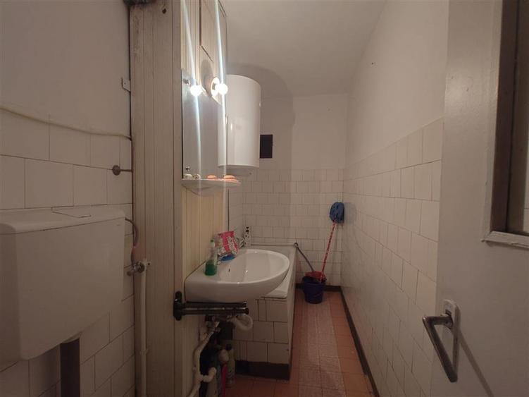 Apartament cu 3 camere decomandat în Ultracentral