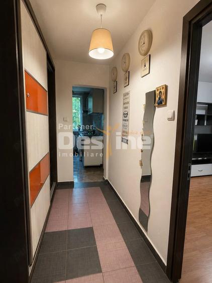 Apartament cu 2 camere decomandat, mobilat în Valea Ialomiței