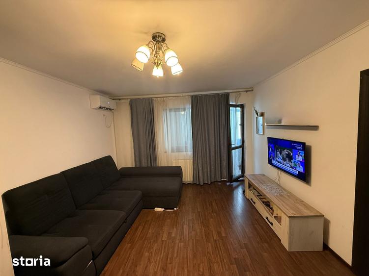 Garsonieră decomandată în Central