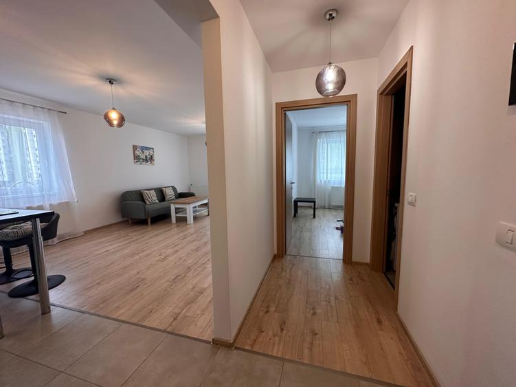 Apartament cu 2 camere în Tractorul