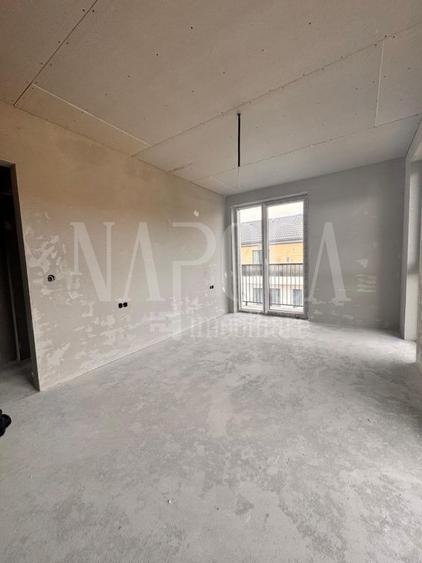 Duplex cu 5 camere cu Canalizare în Chinteni