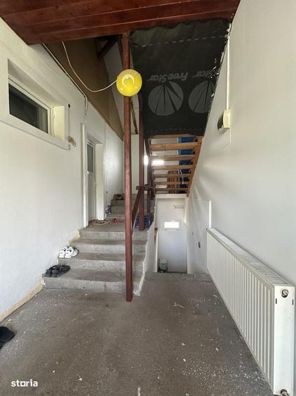 Casă cu 4 camere în Fulga