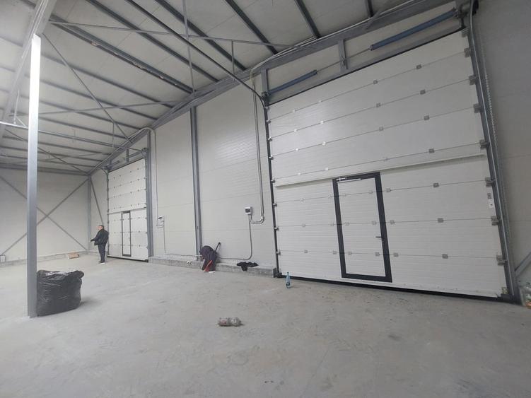 Spațiu industrial, de 580 mp, în Ovidiu