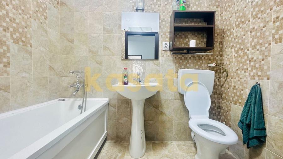 Apartament cu 3 camere decomandat în Colentina