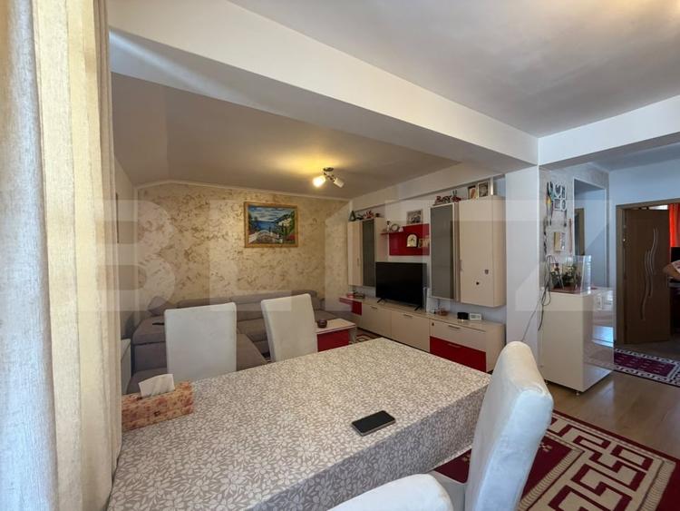 Apartament cu 3 camere, 61 mp, zona Terra - 3