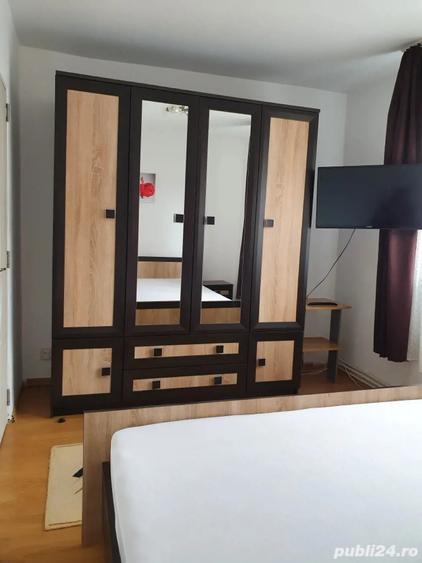 Apartament cu 2 camere semidecomandat, mobilat în Cetate