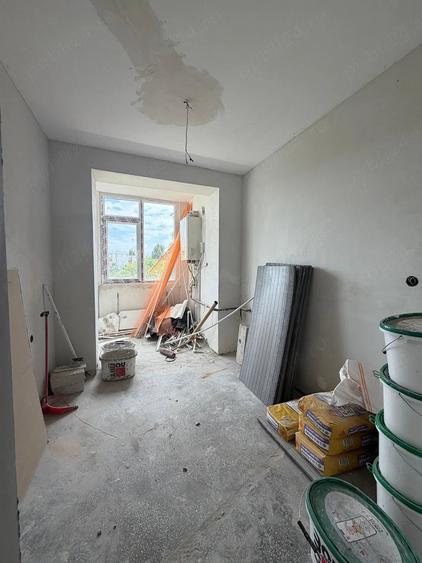 Apartament cu 2 camere semidecomandat în Țiglina 2