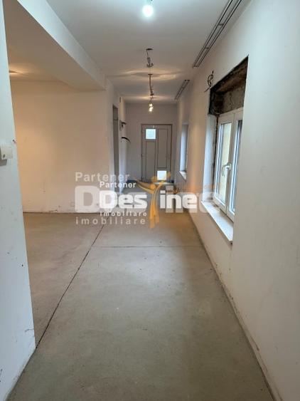 Duplex cu 3 camere cu Canalizare în Pașcani
