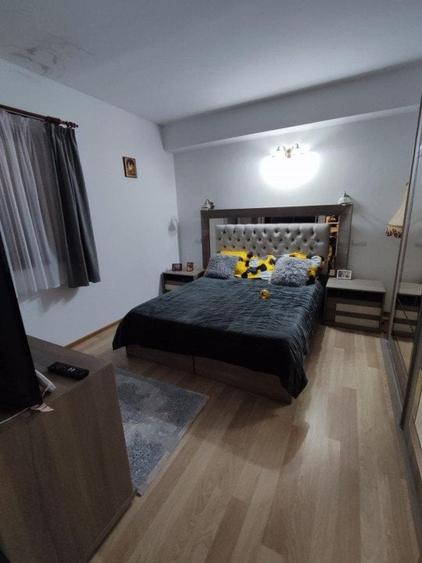Apartament cu 4 camere semidecomandat, mobilat în Mănăștur