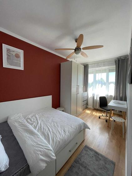 Apartament cu 4 camere decomandat în Dacia
