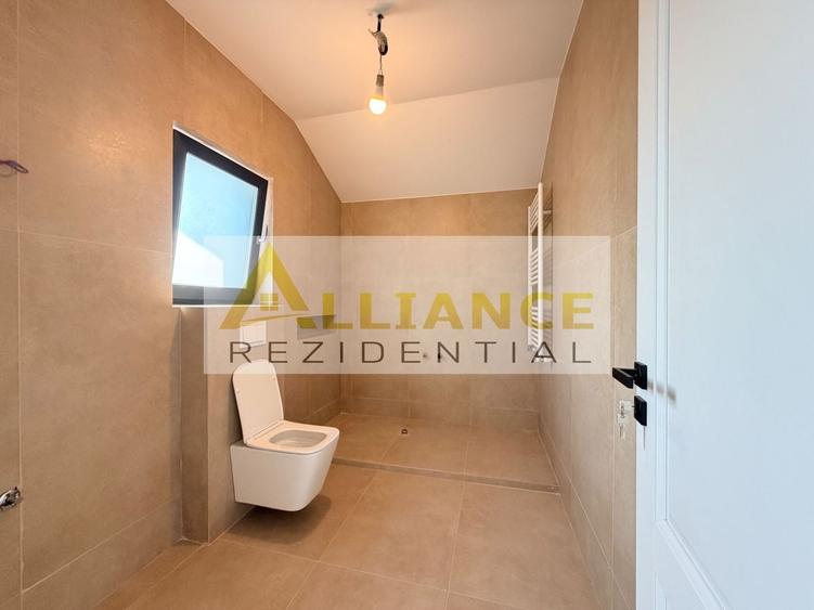 Casă individuală cu 4 camere cu Canalizare în Berceni