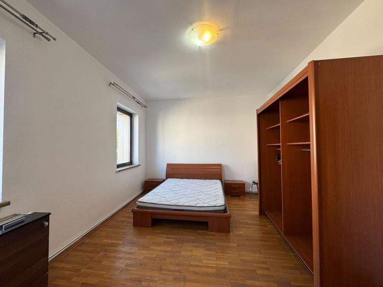 Apartament cu 3 camere decomandat, mobilat în Unirii