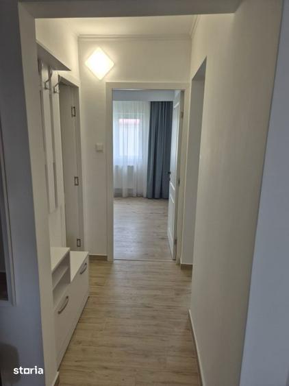 Apartament cu 3 camere în Progresul