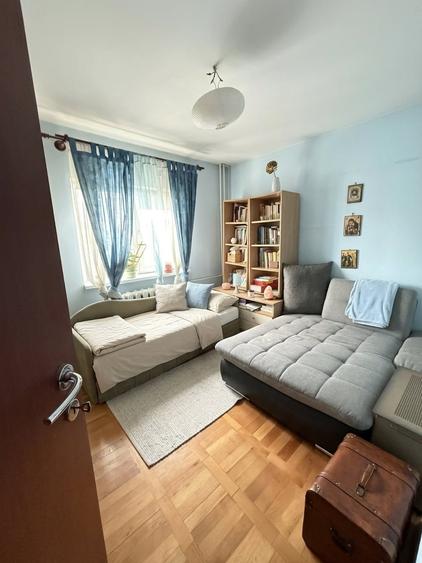 Apartament cu 2 camere semidecomandat în Bucovina
