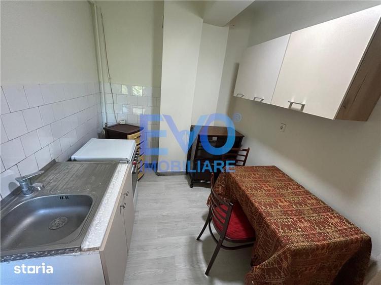 Apartament cu 2 camere decomandat în Ultracentral