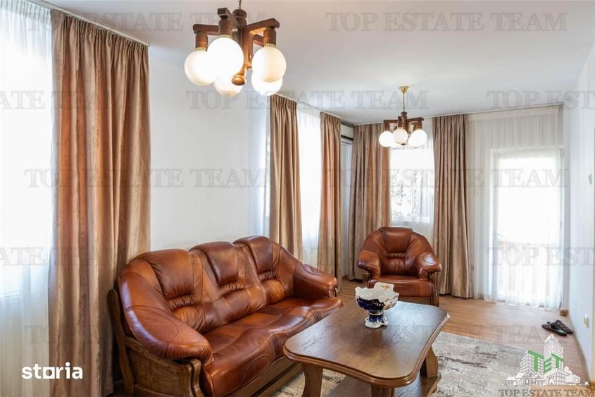 Casă cu 9 camere cu Teren 200 Mp în Titan