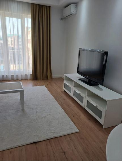 Apartament cu 2 camere decomandat în Crețuleasca