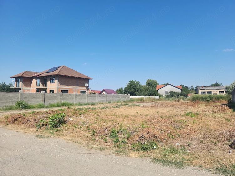 Teren de 765 mp, în Central