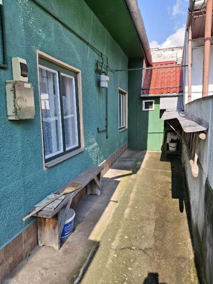 Casă cu 1 camere cu Teren 364 Mp în Central