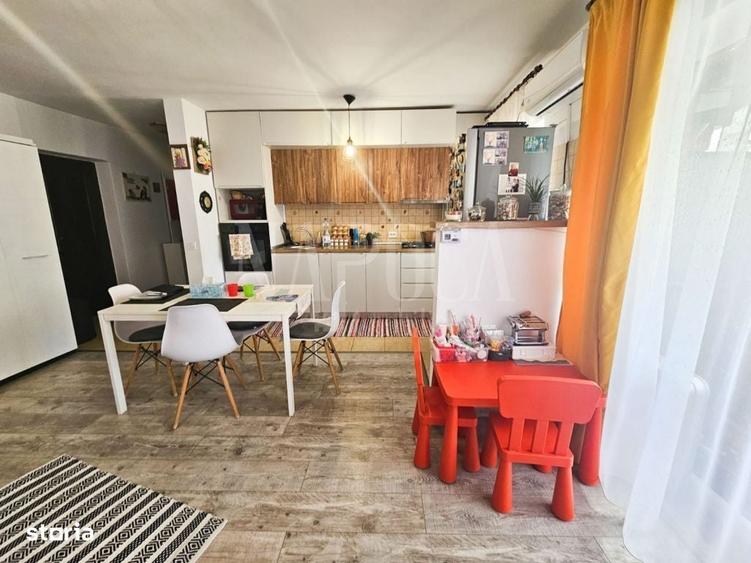 Apartament 2 camere de vanzare in Floresti - 2