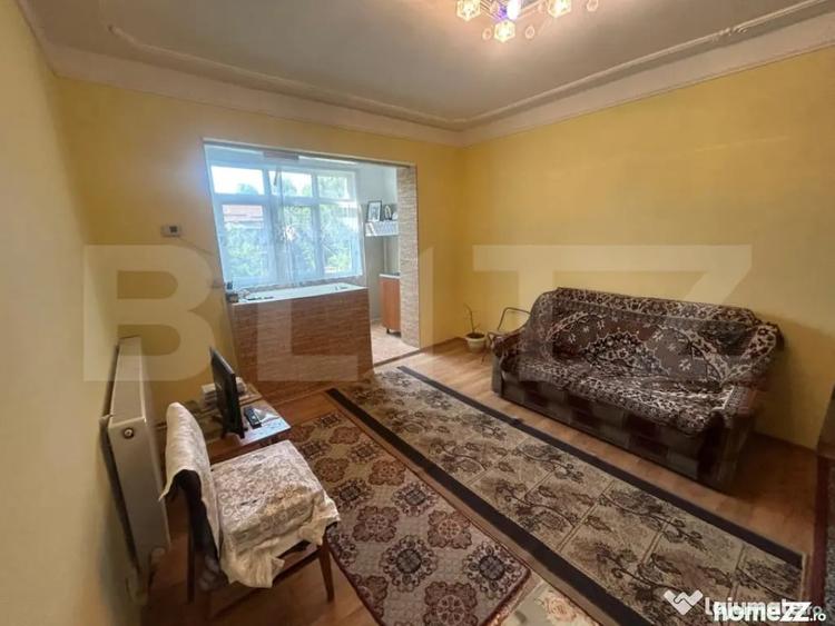 Spațiu comercial, de 52 mp, în Micro 9