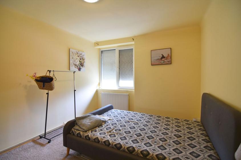 Apartament cu 2 camere semidecomandat, mobilat în Ultracentral