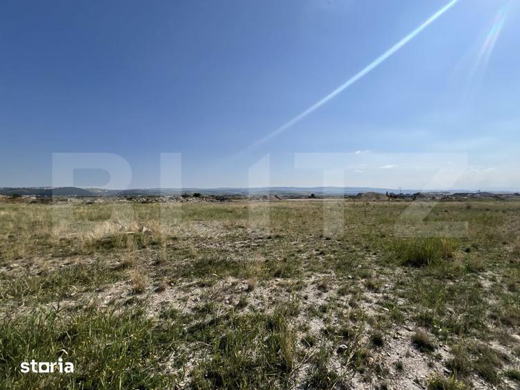 Teren de 1500 mp, în Iris