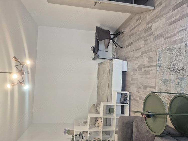 Apartament cu 2 camere decomandat în Exterior Vest