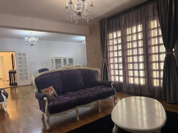 Apartament cu 4 camere decomandat, mobilat în Barbu Văcărescu