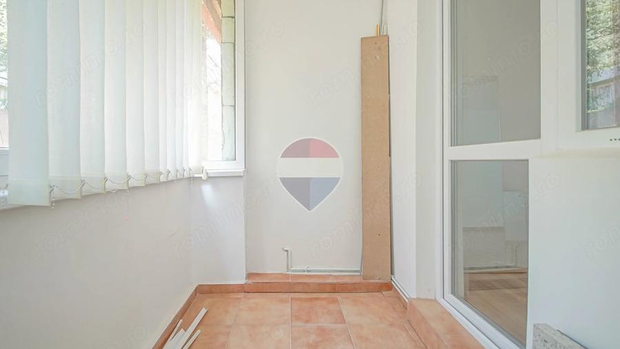 Apartament cu 2 camere decomandat în Răcădău
