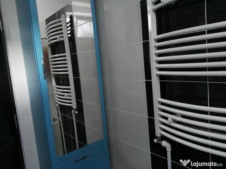 Garsonieră decomandată în Precista