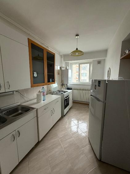 Apartament cu 2 camere decomandat în Capitol