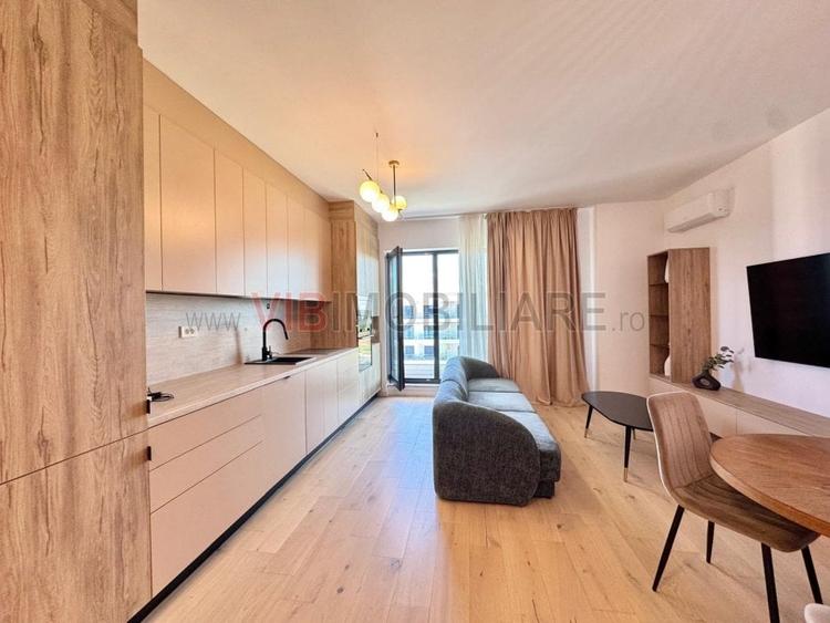 Apartament cu 3 camere decomandat în Băneasa