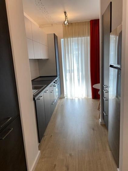 Apartament cu 2 camere semidecomandat în Barbu Văcărescu