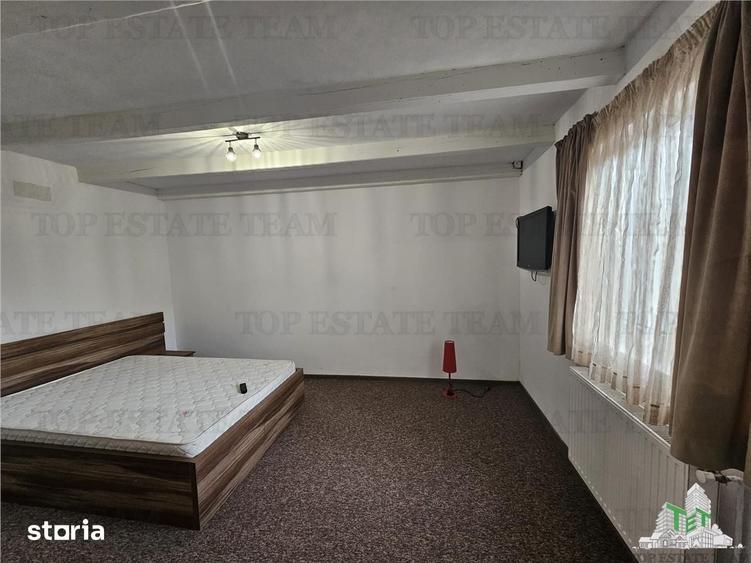 Casă cu 5 camere cu Teren 371 Mp în Chiajna