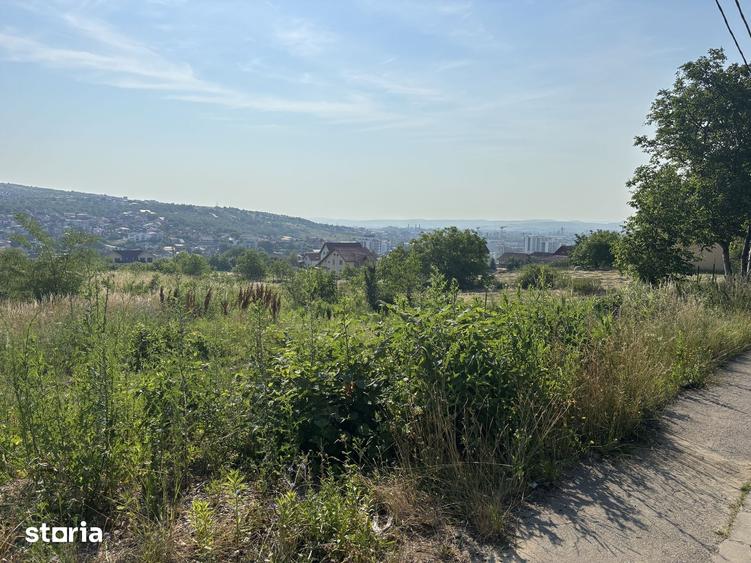 Teren intravilan cu Puz /str Odobesti - 1