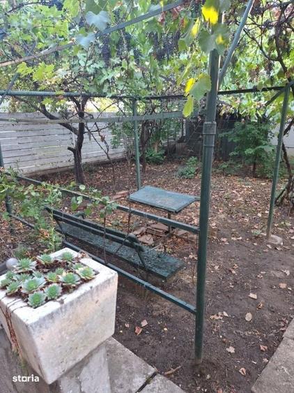 Casă cu 4 camere decomandat în Central