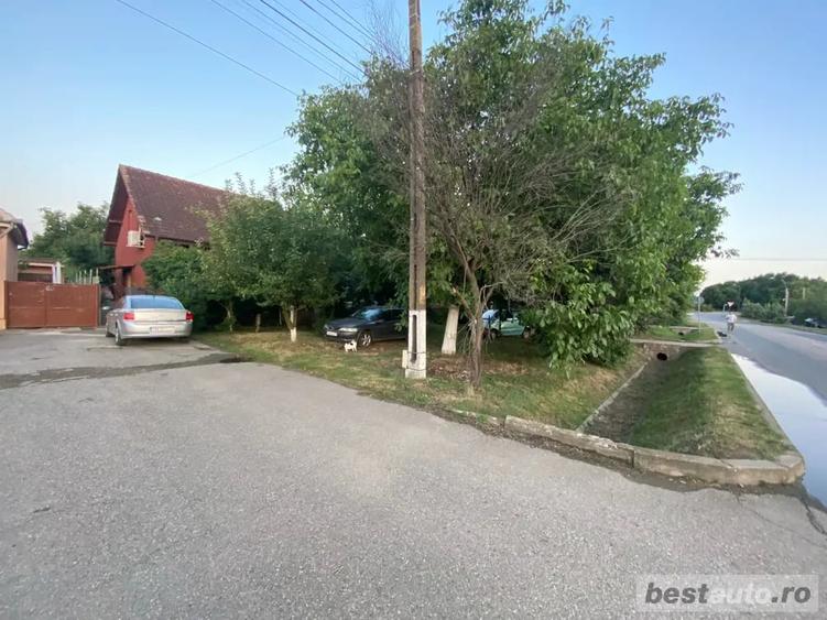 Casă cu 5 camere cu Teren 275 Mp în Ghiroda