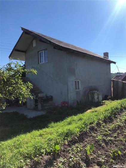 Casă cu 3 camere în Ciceu-Corabia
