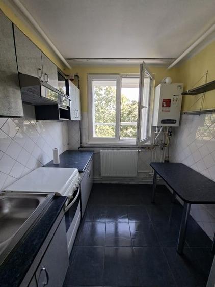 Apartament cu 2 camere semidecomandat, mobilat în Țiglina 1