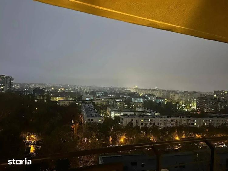 Apartament cu 4 camere în Tei